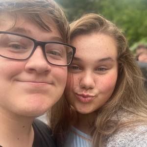 Meet your Posher, Ash